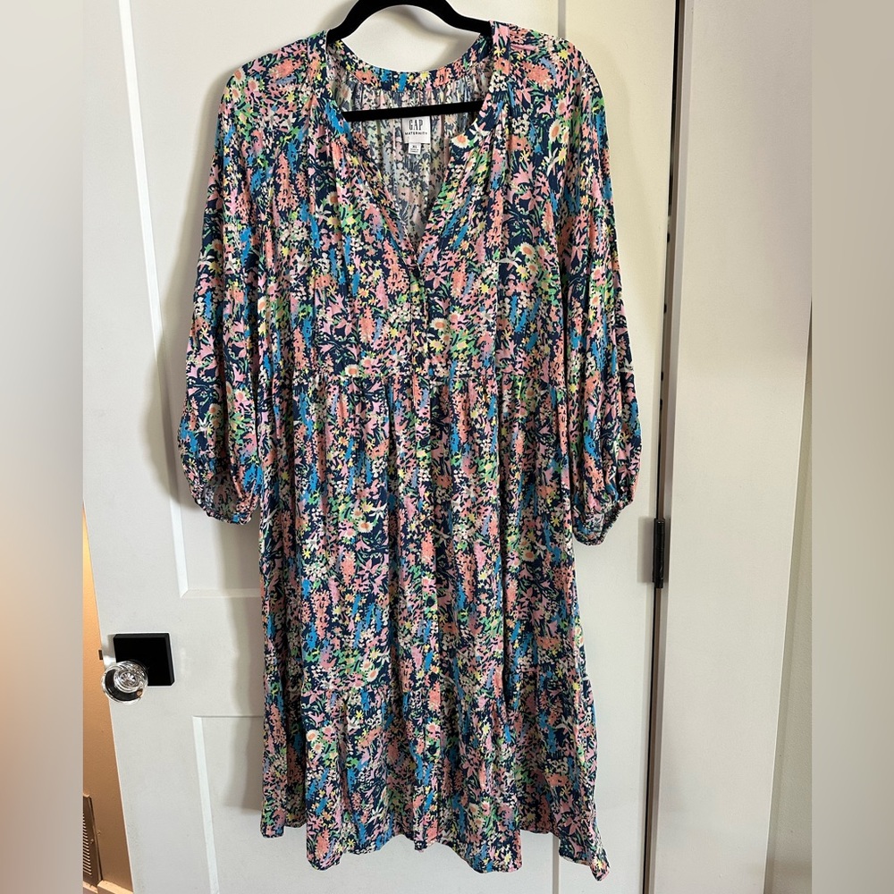 Gap Maternity Balloon Sleeve Tiered Dress